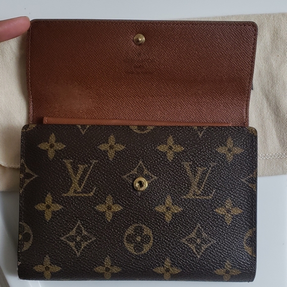 Authentic Louis Vuitton Porte Tresor Etui Papiers - Picture 3 of 13